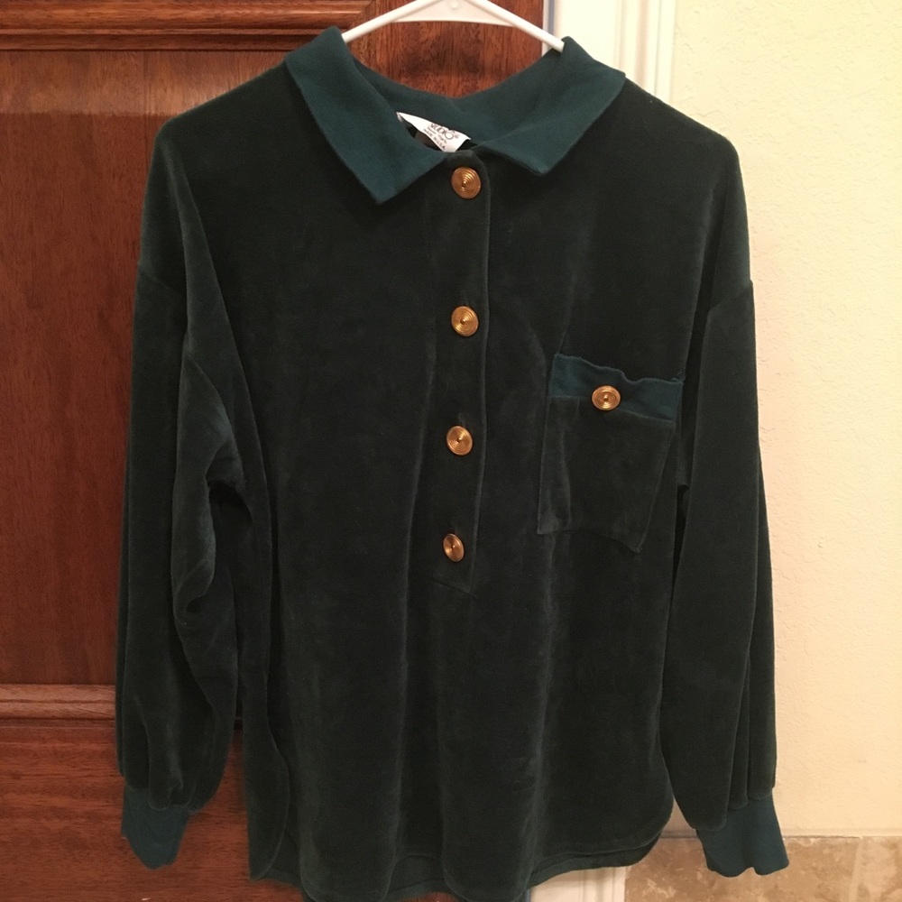 Vintage green velvet gold button long sleeve top